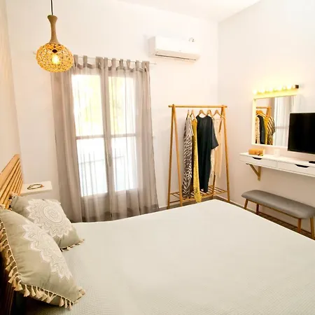 Sunset Apartment *